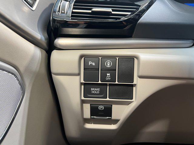 new 2025 Acura RDX car, priced at $48,650