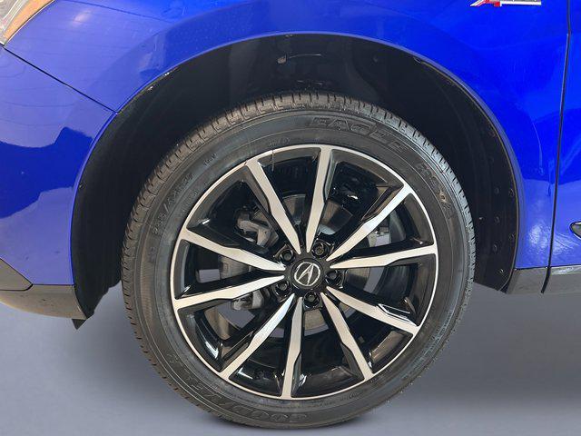 new 2025 Acura RDX car, priced at $56,400