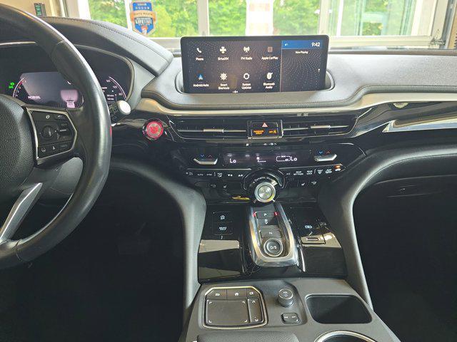 used 2023 Acura MDX car, priced at $39,104