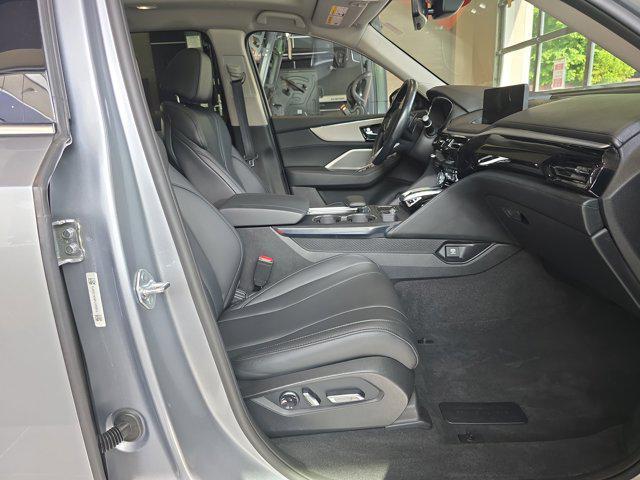 used 2023 Acura MDX car, priced at $39,104