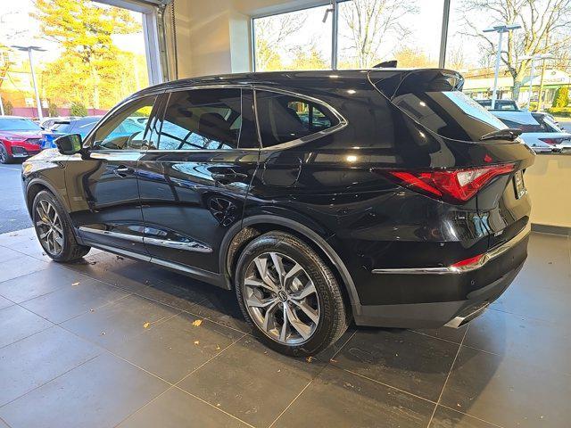 used 2022 Acura MDX car, priced at $38,500