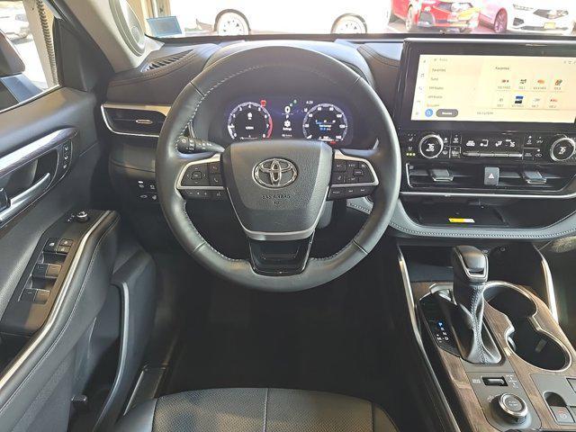 used 2023 Toyota Highlander car, priced at $45,000