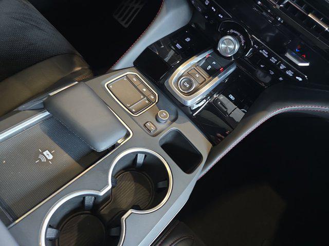 used 2022 Acura MDX car, priced at $41,500