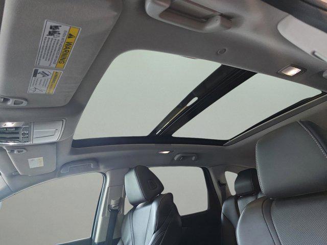 used 2023 Acura MDX car, priced at $38,559