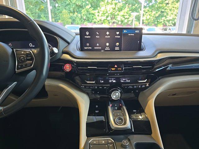 used 2022 Acura MDX car, priced at $40,500