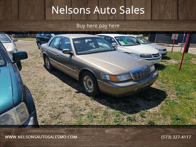 used 2001 Mercury Grand Marquis car, priced at $2,995