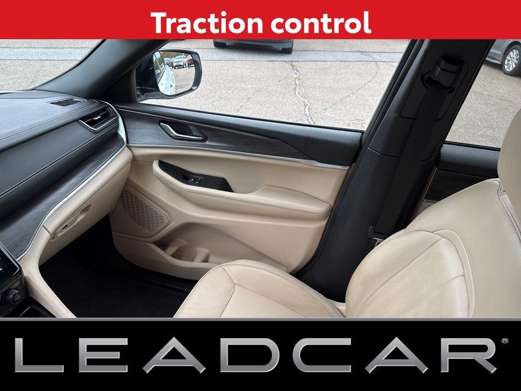 used 2023 Jeep Grand Cherokee car, priced at $30,499