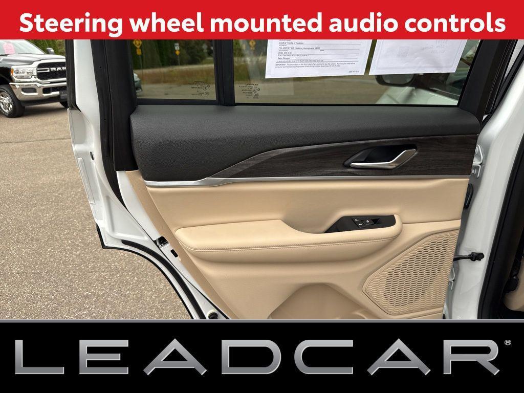 used 2023 Jeep Grand Cherokee car, priced at $30,499