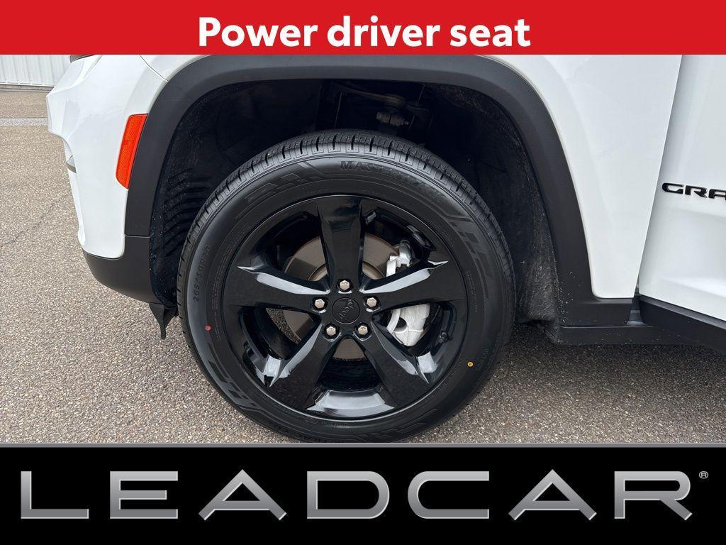 used 2023 Jeep Grand Cherokee car, priced at $30,499