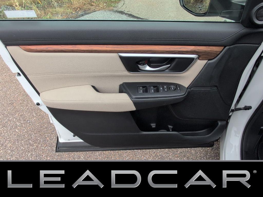 used 2020 Honda CR-V car, priced at $25,999