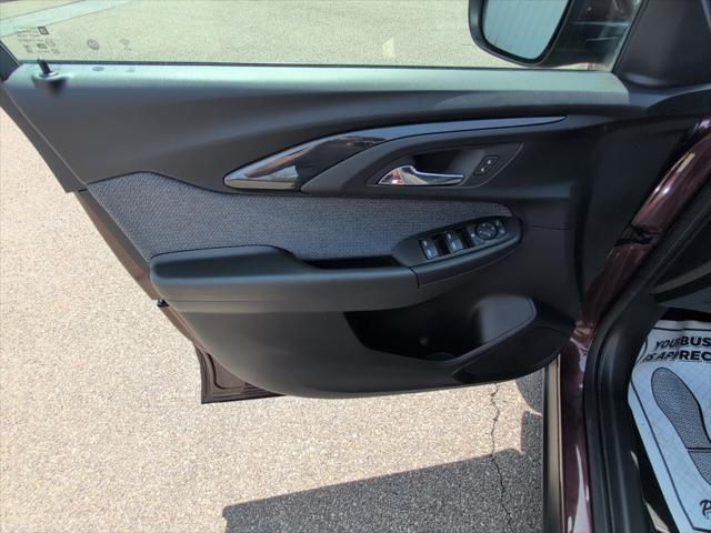 used 2023 Chevrolet TrailBlazer car, priced at $22,999