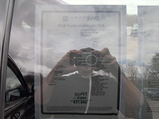 used 2019 Toyota Highlander car, priced at $27,999