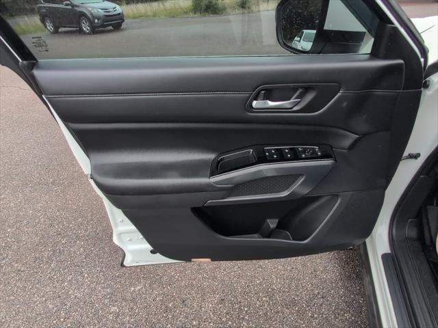 used 2022 Nissan Pathfinder car, priced at $33,999