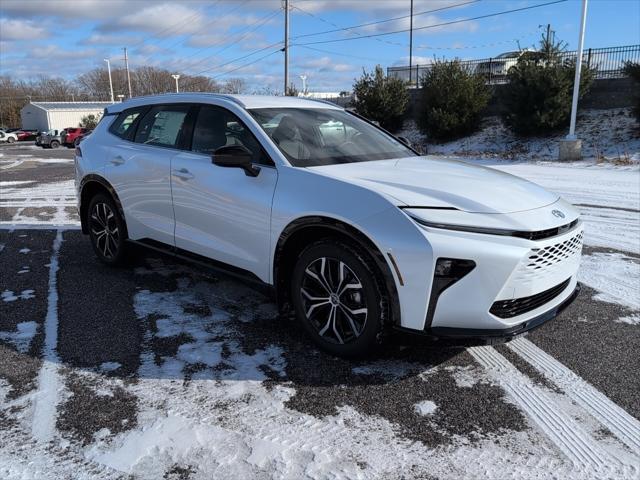 new 2025 Toyota Crown Signia car, priced at $43,950