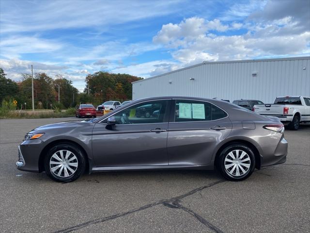 used 2022 Toyota Camry Hybrid car, priced at $27,499