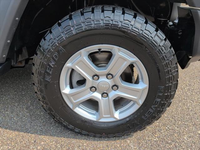 used 2020 Jeep Wrangler Unlimited car, priced at $27,499