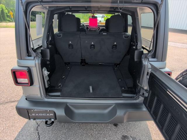 used 2020 Jeep Wrangler Unlimited car, priced at $27,499