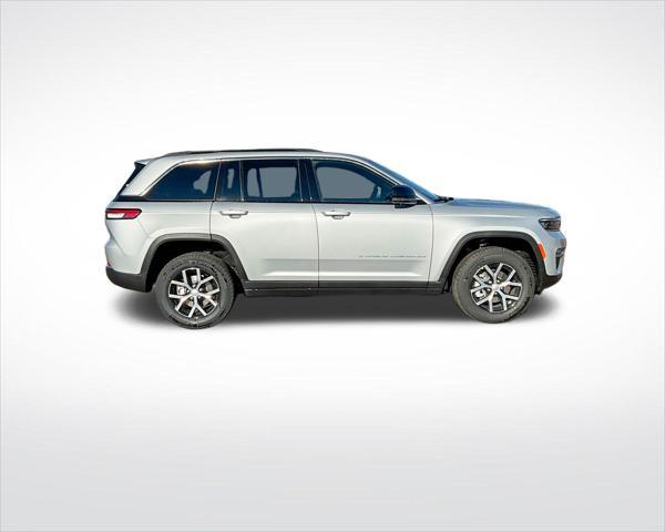 new 2025 Jeep Grand Cherokee car, priced at $39,974