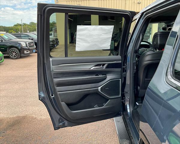 new 2024 Jeep Wagoneer car, priced at $75,194