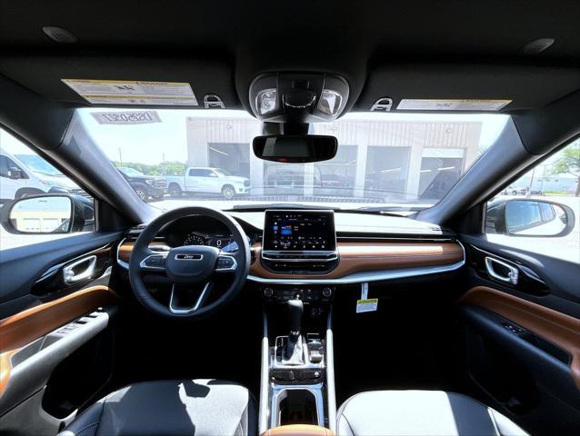 new 2025 Jeep Compass car, priced at $30,327