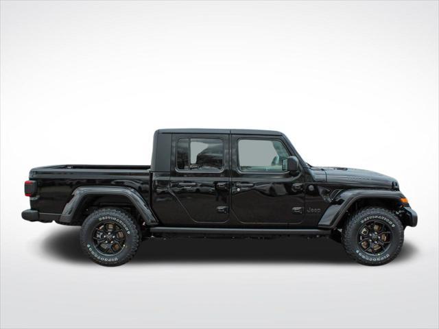 new 2024 Jeep Gladiator car, priced at $48,104