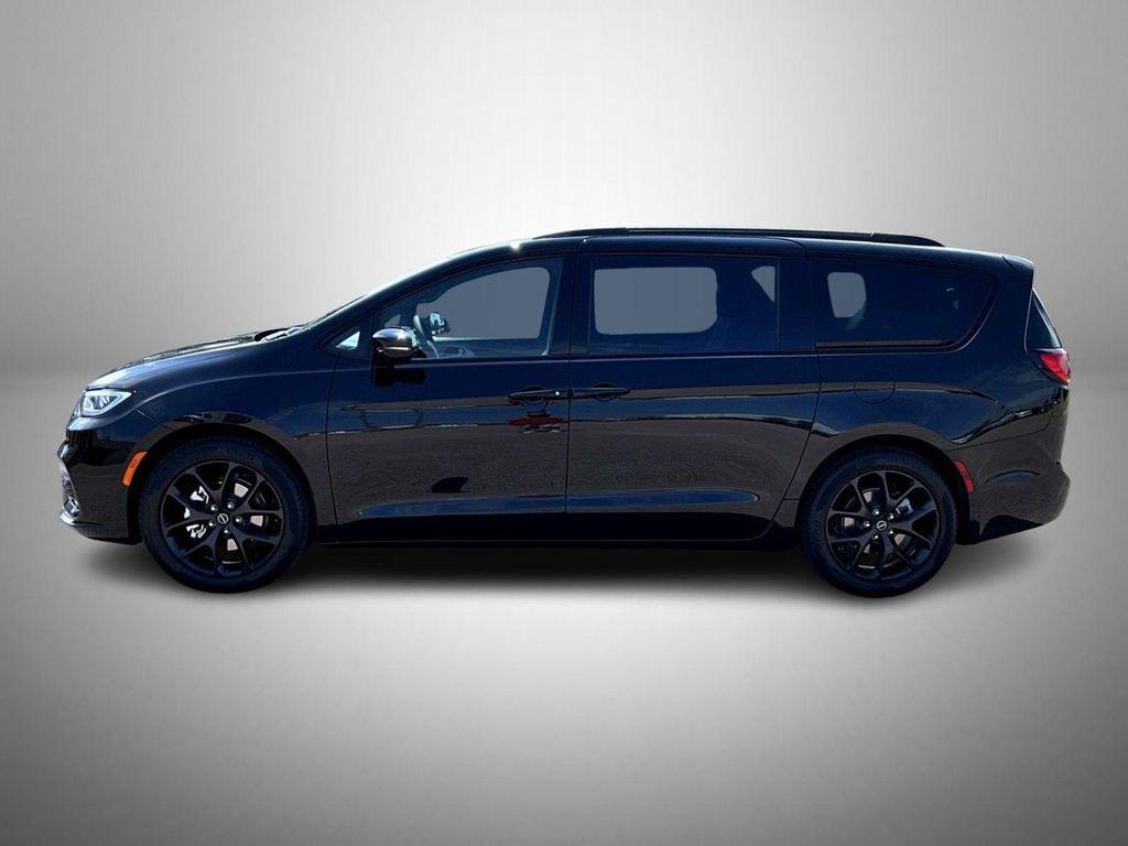new 2026 Chrysler Pacifica car, priced at $47,309