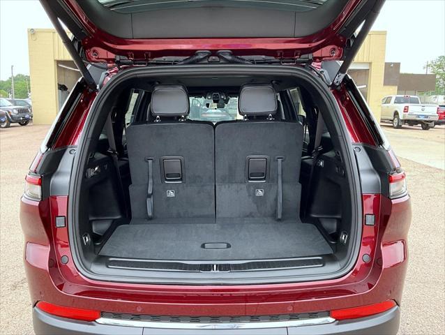 new 2025 Jeep Grand Cherokee L car, priced at $52,289