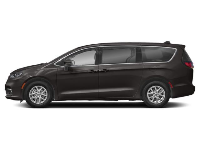 used 2023 Chrysler Pacifica car, priced at $31,496