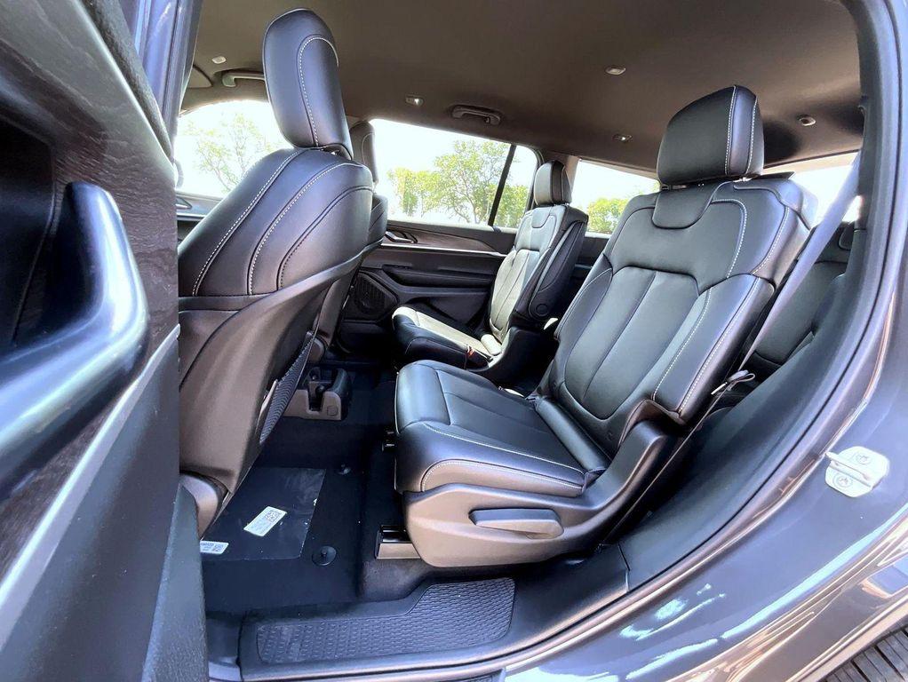 new 2025 Jeep Grand Cherokee L car, priced at $50,669