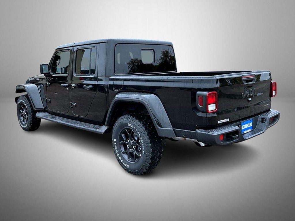 new 2025 Jeep Gladiator car, priced at $43,614