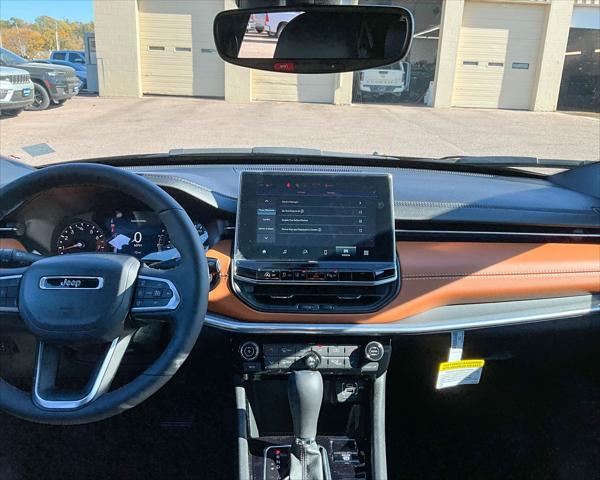 new 2024 Jeep Compass car, priced at $30,114