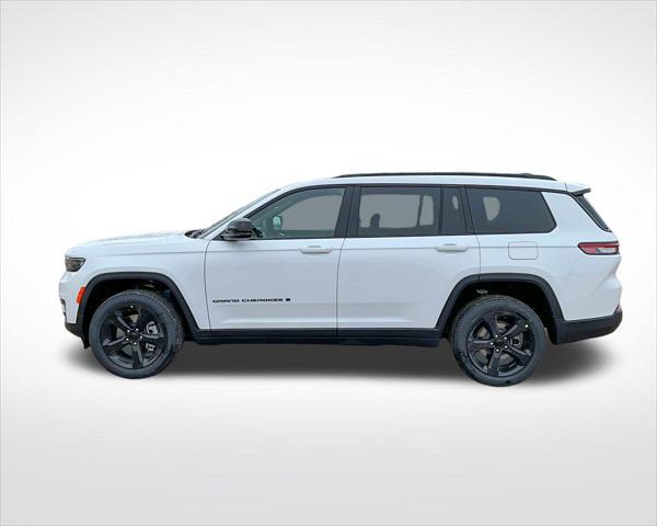 new 2025 Jeep Grand Cherokee L car, priced at $44,104