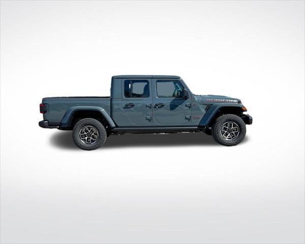 new 2025 Jeep Gladiator car, priced at $55,674