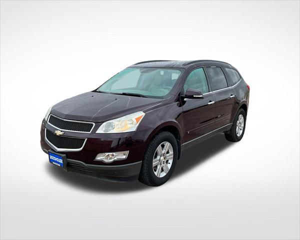 used 2010 Chevrolet Traverse car, priced at $6,525