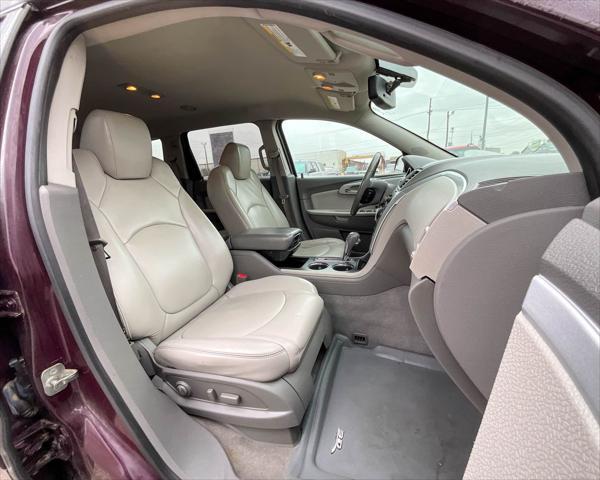 used 2010 Chevrolet Traverse car, priced at $6,525