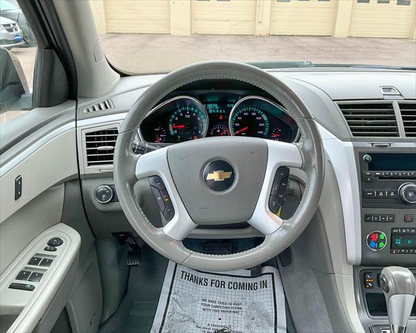 used 2010 Chevrolet Traverse car, priced at $6,525