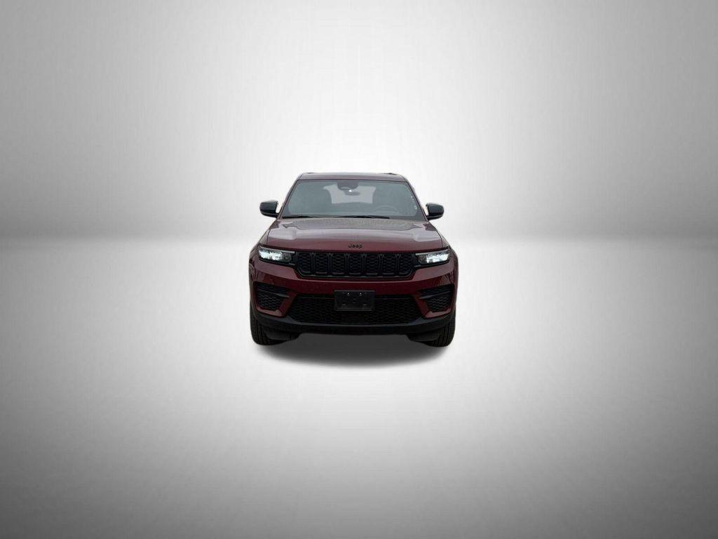 used 2024 Jeep Grand Cherokee car, priced at $34,976