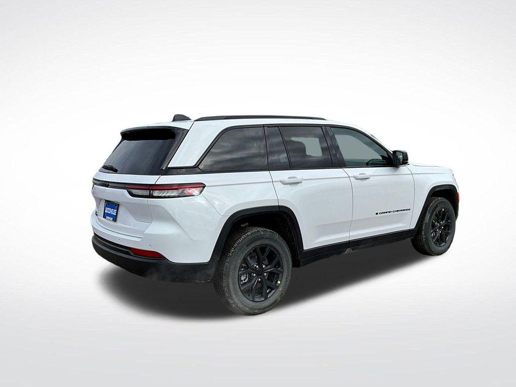 new 2025 Jeep Grand Cherokee car, priced at $36,614