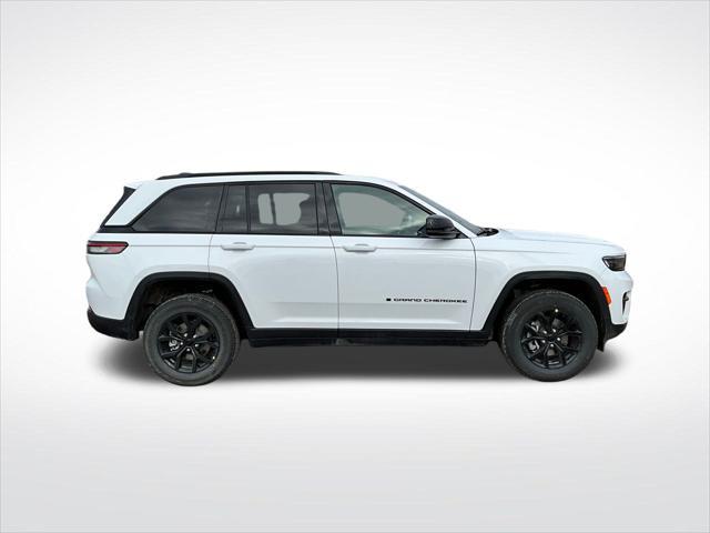 new 2025 Jeep Grand Cherokee car, priced at $40,614
