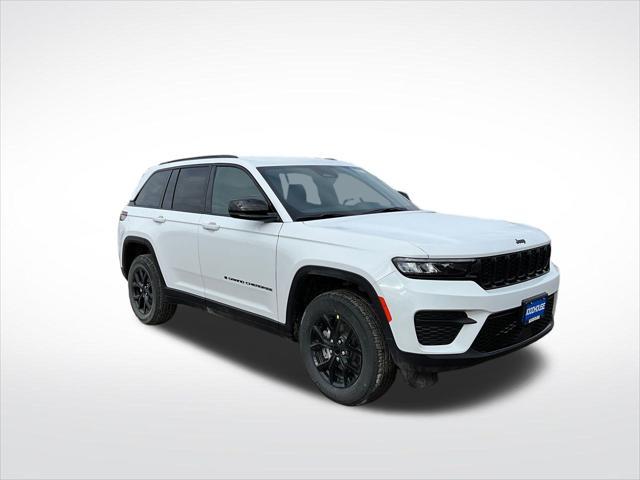 new 2025 Jeep Grand Cherokee car, priced at $40,614