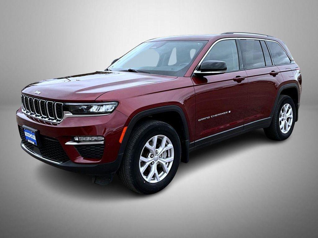 used 2022 Jeep Grand Cherokee car, priced at $35,655