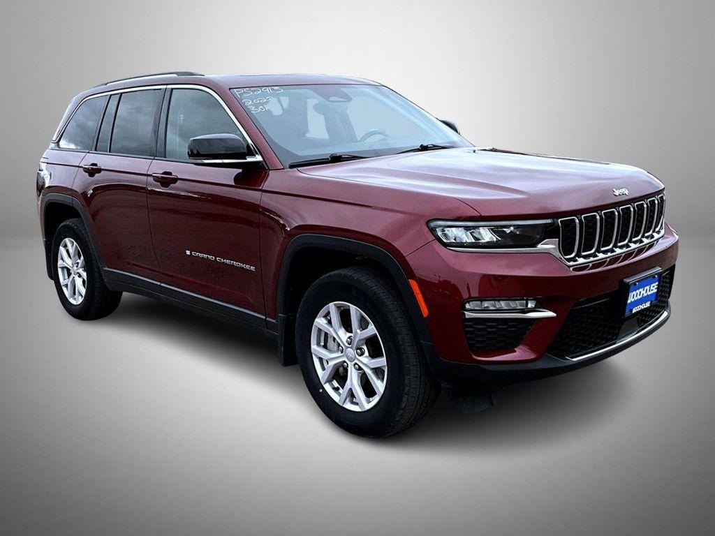 used 2022 Jeep Grand Cherokee car, priced at $35,655