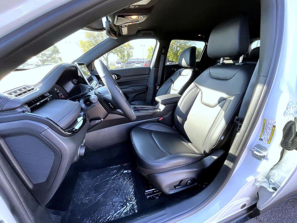 new 2026 Jeep Compass car, priced at $34,704