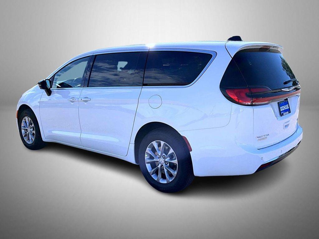 new 2026 Chrysler Pacifica car, priced at $48,594