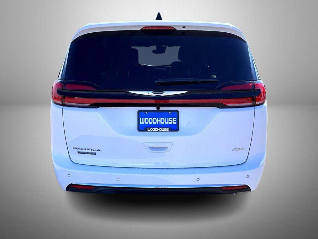 new 2026 Chrysler Pacifica car, priced at $48,594