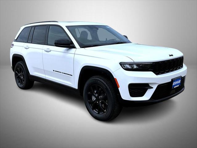 new 2025 Jeep Grand Cherokee car, priced at $38,902