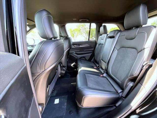 new 2025 Jeep Grand Cherokee car, priced at $46,409