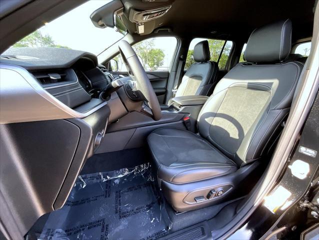 new 2025 Jeep Grand Cherokee car, priced at $46,409