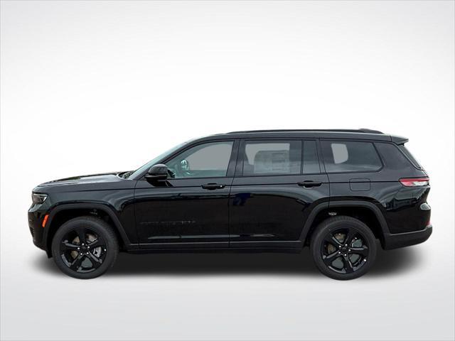 new 2024 Jeep Grand Cherokee L car, priced at $41,354