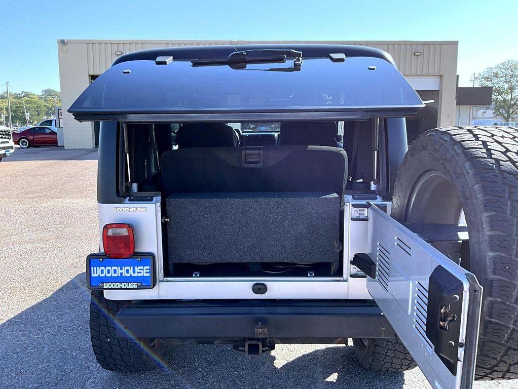 used 2006 Jeep Wrangler car, priced at $13,370